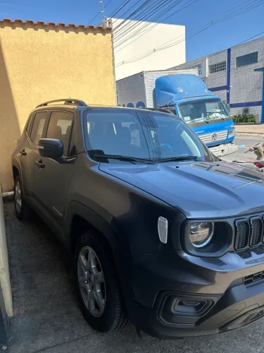 Jeep Renegade Sport T270 1.3 TB 4X2 Flex Aut. 2023