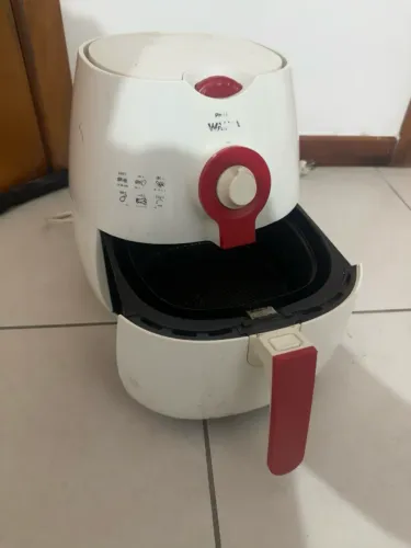 Air Fryer Philco seminova - tudo funcionAir Fryer Philips Walita Seminovaando perfeitament