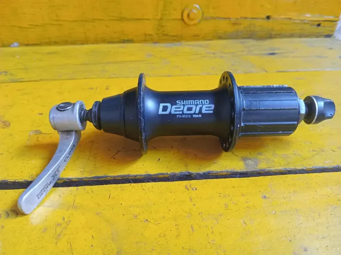 Cubo Shimano deore