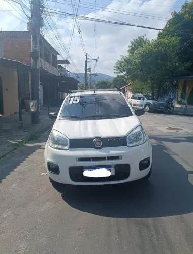 Fiat Uno Attractive 1.0 EVO Fire Flex 8V 5P 2015