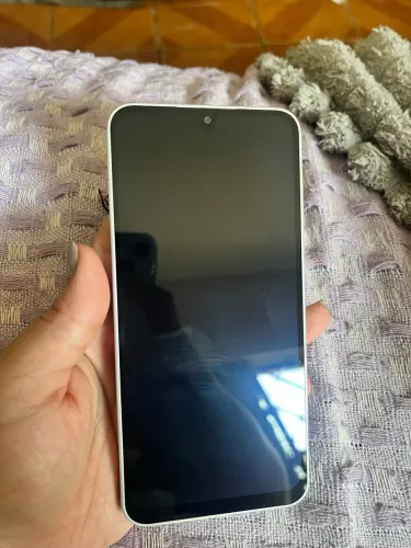 Vende-se celular galaxy A16 Samsung semi-novo