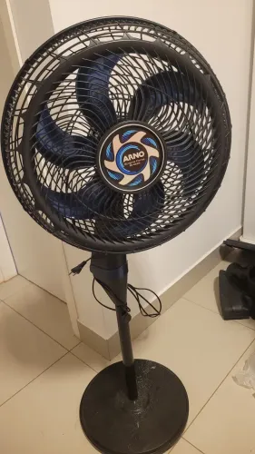 Ventilador De Coluna 40cm Arno X-treme 7, 7 Pás, 150w Ve7c