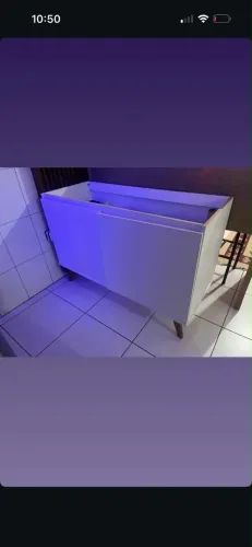 Balcão aparador branco em ótimo estado