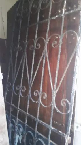 Portão de ferro