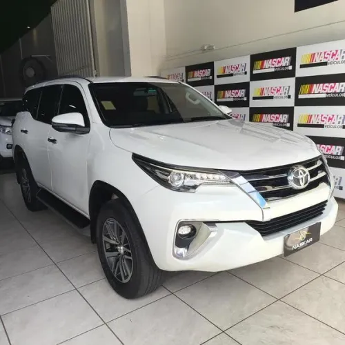 Toyota Hilux SW4 SRX 4X4 2.8 TDI 16V Dies. Aut. 2020