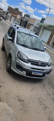 Fiat Uno Attractive 1.0 EVO Fire Flex 8V 5P 2017