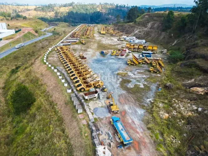 ÓTIMO TERRENO PARA LOCAÇÃO NO KM32,5 DA ANHANGUERA!
