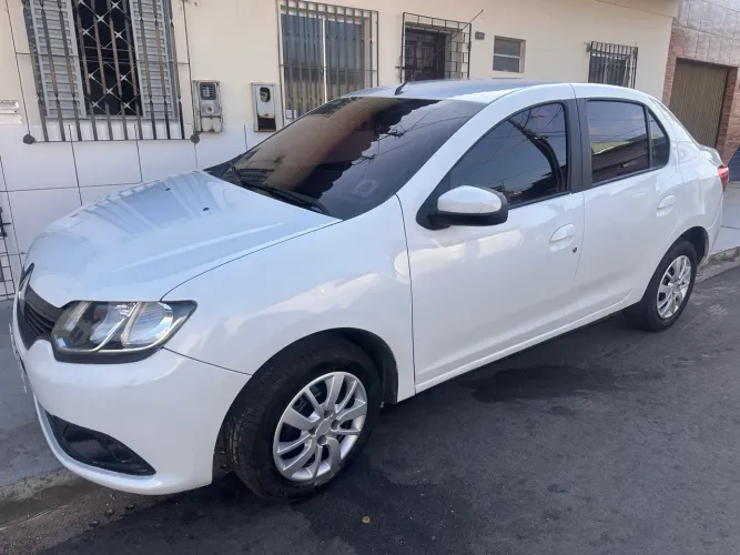 Renault Logan Expres. Easyr Hi-flex 1.6 8V 2016