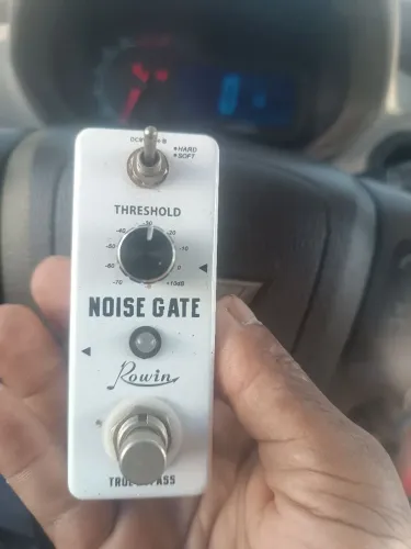 pedal noise gate
