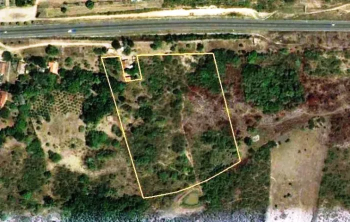 Vende-se excelente terreno em Governador Mangabeira - Ba, 24000m 10 minutos do Centro