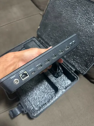 ATEM mini pro com case de proteção