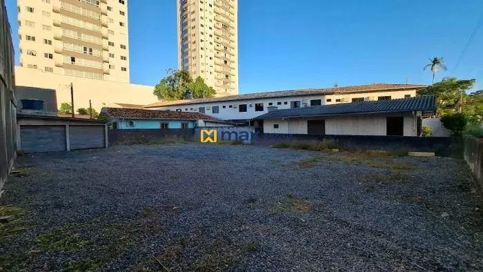 Terreno Exclusivo para Alugar - Centro de Itajaí (360 m²)