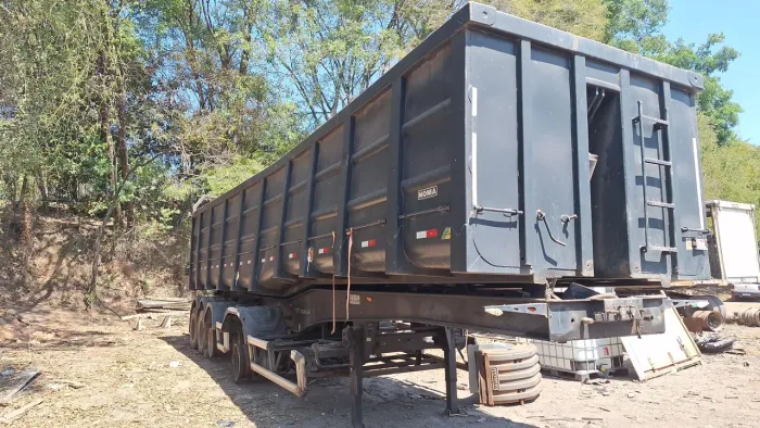 Carreta basculante 4 eixo