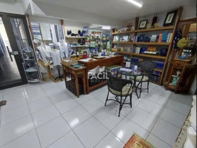 Loja/Salão à venda no Centro de Vitória 122m², R$270 mil