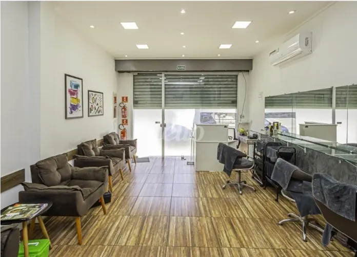 Precisa de Manicure - Salao de beleza