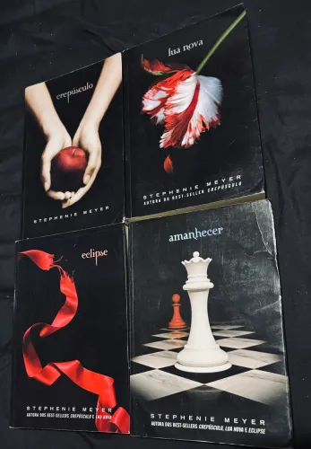 Coleção de livros - crepúsculo