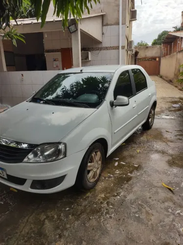 Renault Logan Expression Hi-flex 1.6 8V 4P 2012