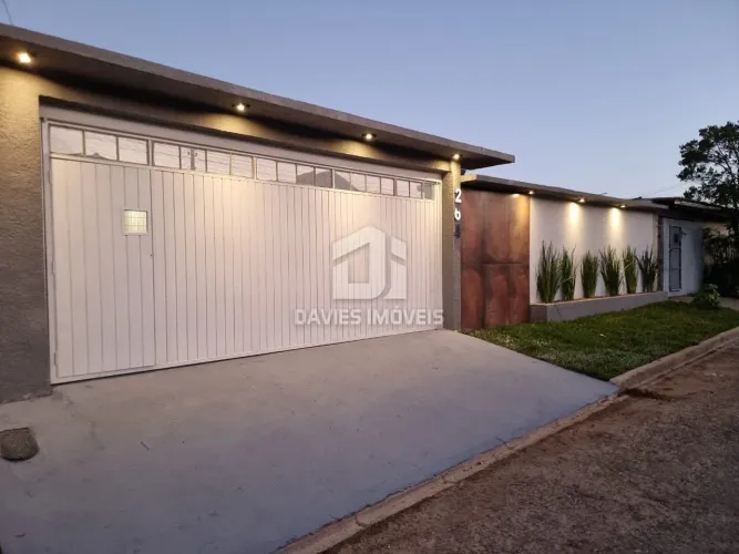 Casa na Vila São Cristóvão | 81 M² | 3 Quartos sendo 1 suíte | 3 Vagas de garagem | Em Pir