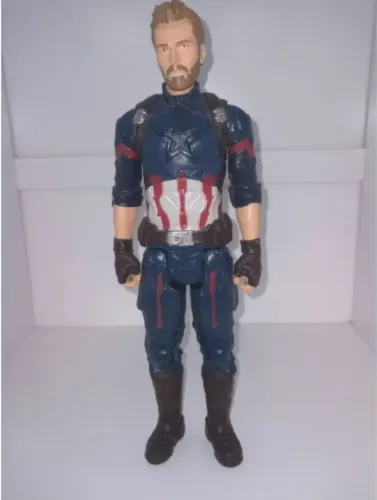 Boneco Capitão América Guerra Infinita Hasbro