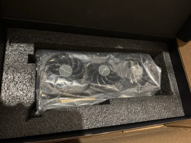 RTX 4070 12GB - Aceito cartão