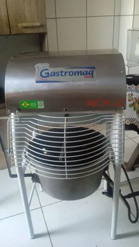 Masseira para salgados e massas de pizza