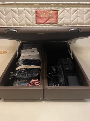 Cama Queen Size + Box Baú