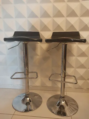 Banqueta alta giratória 