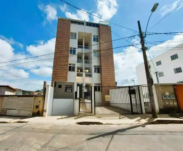 Cobertura com 2 quartos, 2 salas, terraço livre e 1 vaga à venda, 90 m² por R$ 350.000 - N