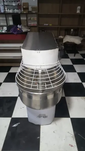 Vendo masseira 40 kg