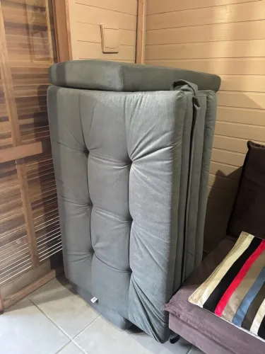 Sofá cama estado de novo