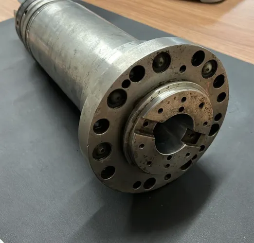 Spindle centro de usinagem Heller MCi 16