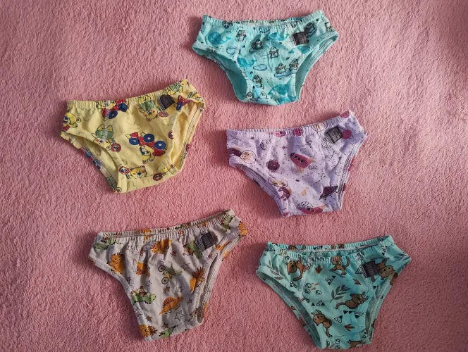 Cueca infantil