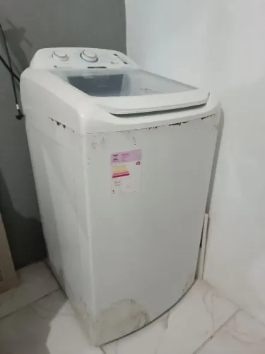 Máquina de lavar roupa 