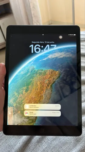 IPAD 8 - 32 gb / PRETO