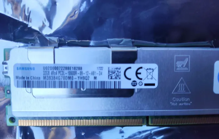 Memória DDR4 32 GB PC3L 10600R