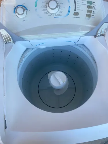 Maquina de lavar Electrolux 12 kg