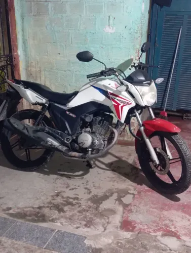 Titan 150 EX 2015