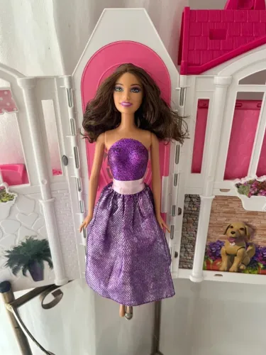 Teresa Barbie Modern Princess