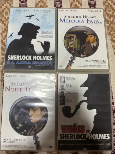 Box de DVDs para colecionadores Sherlock Holmes e Charles Chaplin