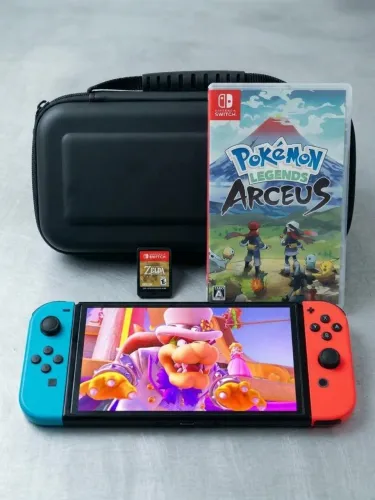 NINTENDO SWITCH OLED 128 Gb + 5 JOGOS!