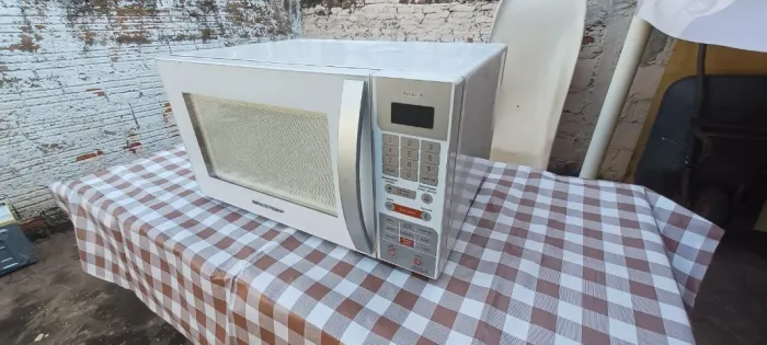 Microondas Brastemp 30 litros funcionando