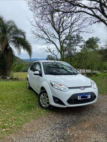 Ford Fiesta Sed. 1.6 8V Flex 4P 2013