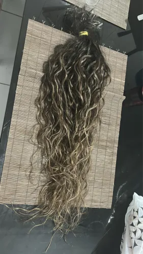 Cabelo morena iluminada 100 g na queratina 60cm