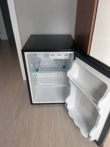 Frigobar Philco inox NoVo