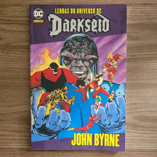 HQ Darkseid da Coleção Lendas do Universo DC - 2017