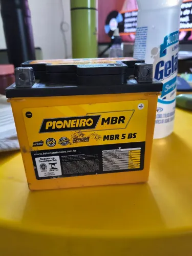 Bateria de moto Pioneiro