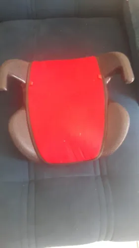 Cadeirinha e assento automotivo
