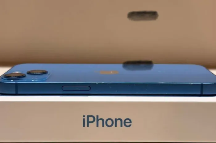 iPhone 13 semi novo !!? Nada trocado tudo original !! A ENTREGA PESSOALMENTE!!!!