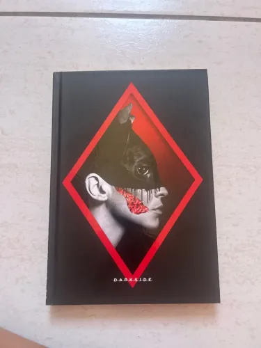 Livro Saboroso Cadáver Capa dura
