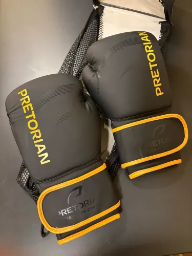 LUVA DE BOXE 12oz PRETORIAN
